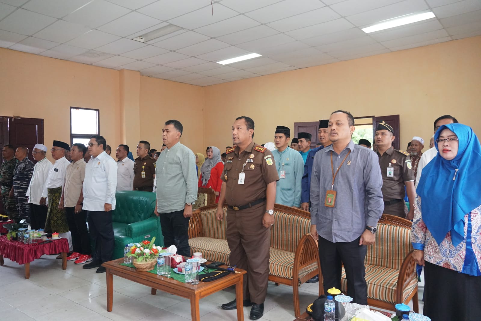Ketua Pengadilan Negeri Ranai Menghadiri Acara Peresmian ''Umah Demei Restorative Justice Wan Lempam Desa Tanjung'' Kecamatan Bunguran Timur Laut